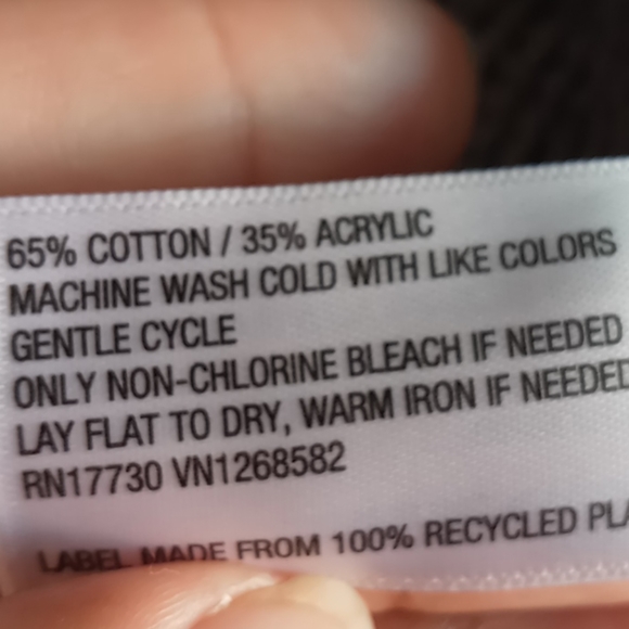 Women's knitted top size smal - Picture 3 of 3